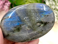 Labradorite Palmstone 68mm AJT