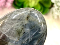 Labradorite Palmstone 68mm AJT