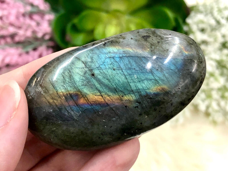 Labradorite Palmstone 64mm AJU