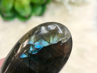 Labradorite Palmstone 58mm ALL