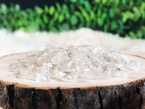 Clear Quartz Gem Chips - Crown Chakra Stone - Loose Crystals - Spell Jar - Intention Tools