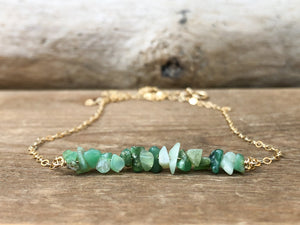 Raw Chrysoprase Necklace - Raw Stone Necklace - Chrysoprase Jewelry in Silver, Gold or Rose Gold - Chrysoprase Bar Necklace - Gift for Her