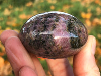 Rhodonite Palmstone 53mm