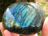 Labradorite Palm Stone 78mm - Labradorite Gallet