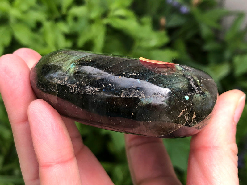 XXL Labradorite Palm Stone 92mm