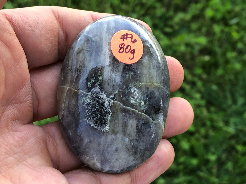 XL Iolite Palm Stone