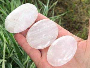 Mangano Calcite Palm Stone - Heart Chakra - Crystal Grid Tools