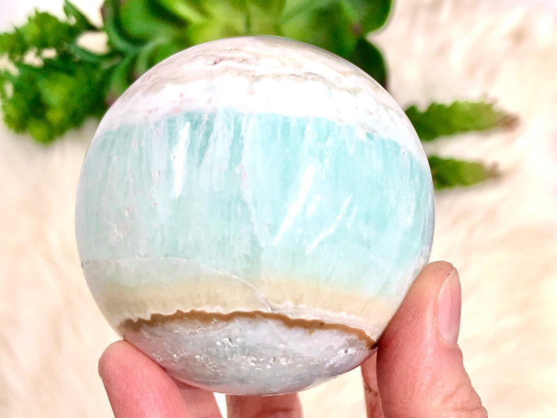 Caribbean Blue Calcite Sphere 68mm - Caribbean Calcite Ball - Throat Chakra Stone - Healing Crystals - Crystal Grid - Altar Decor - DW