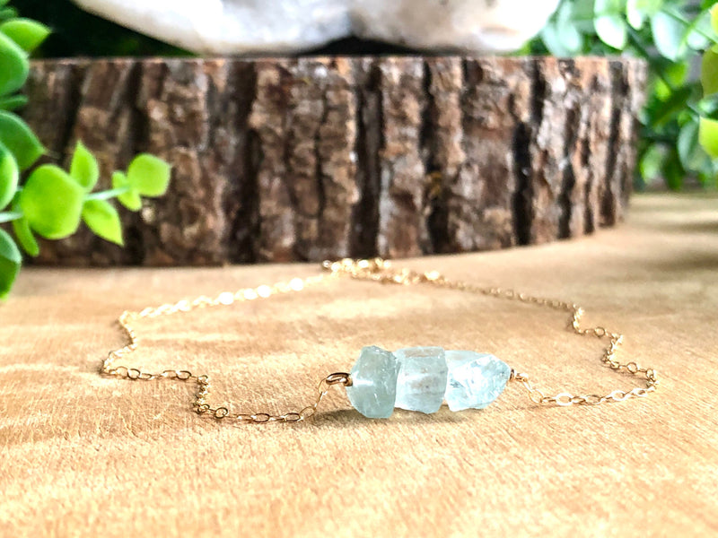 Raw Aquamarine Pendant Necklace - March Birthstone Necklace - Pisces Zodiac Necklace 