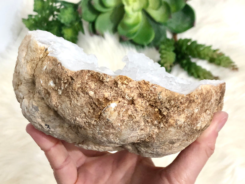 Snow Quartz White Sugar Geode Raw 155mm ER