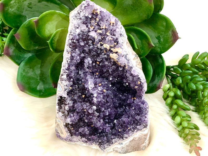 Raw Amethyst Free-standing Cluster 147mm FE
